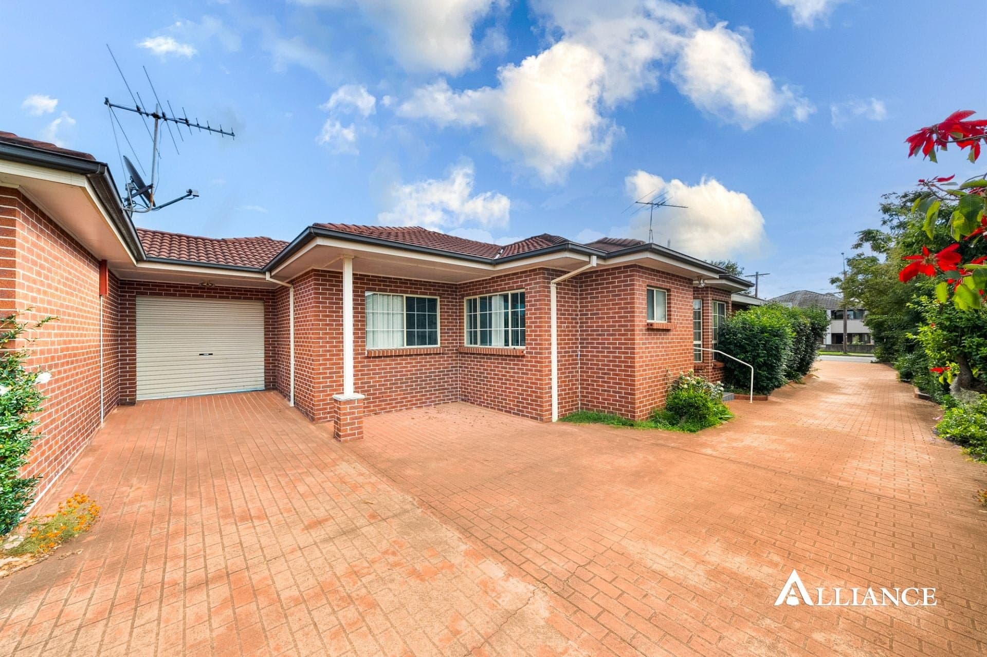 2/71 Tower Street, Panania NSW, Panania - Image 1