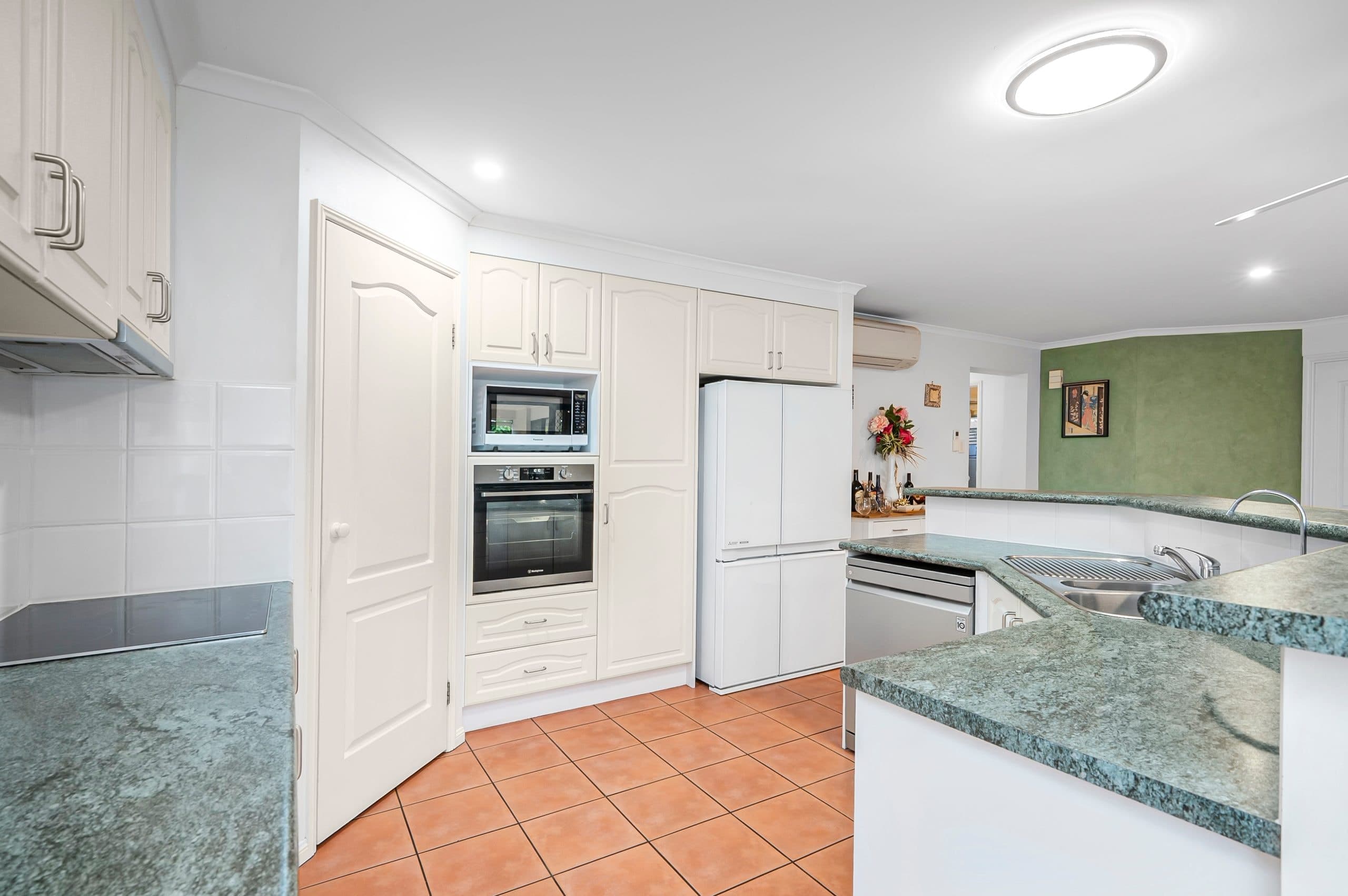 9 Baker Finch Place, Twin Waters QLD 4564, Twin Waters - Thumbnail 5