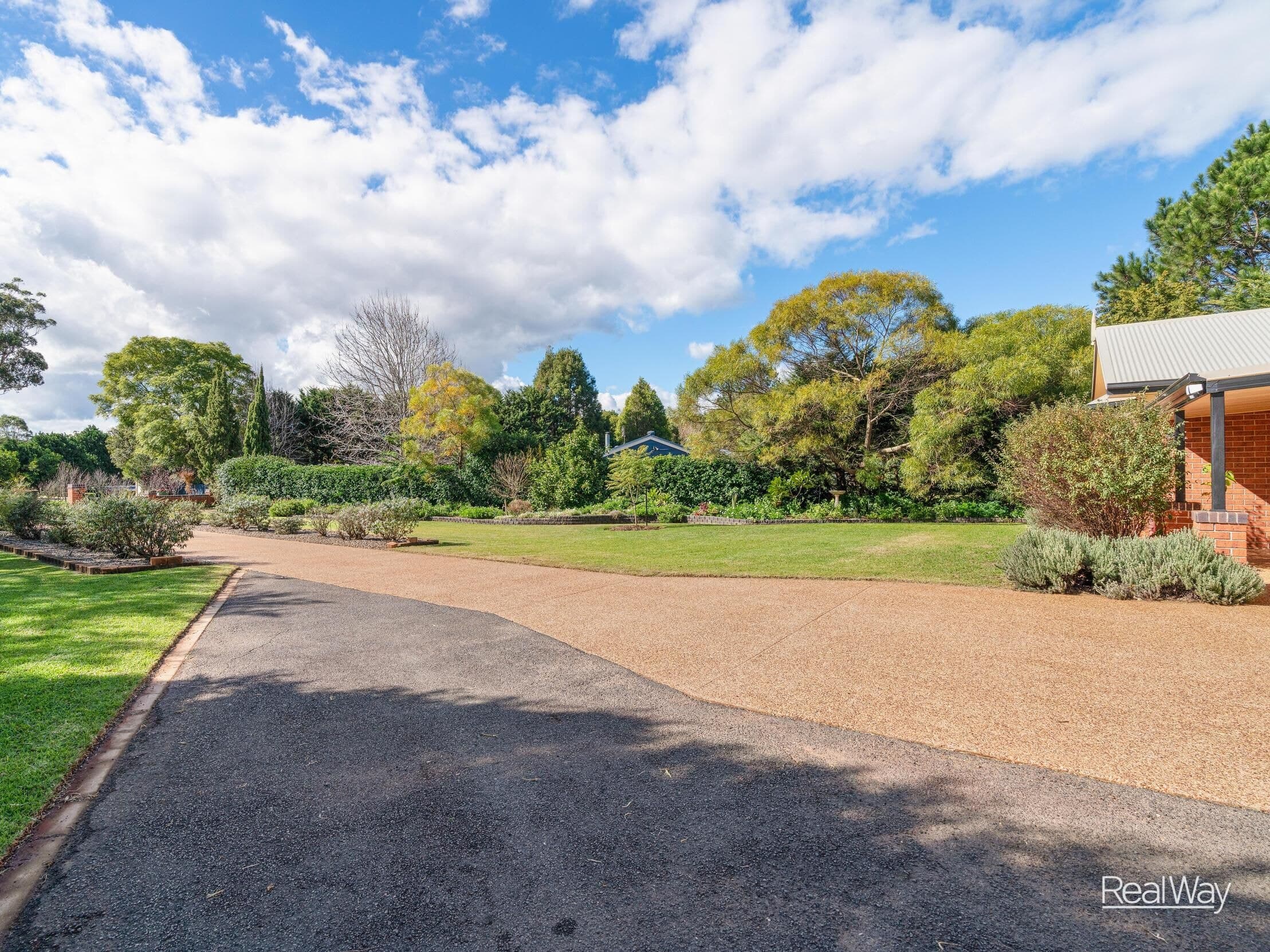 9 Andersson Court, Highfields QLD 4352, Highfields - Thumbnail 4