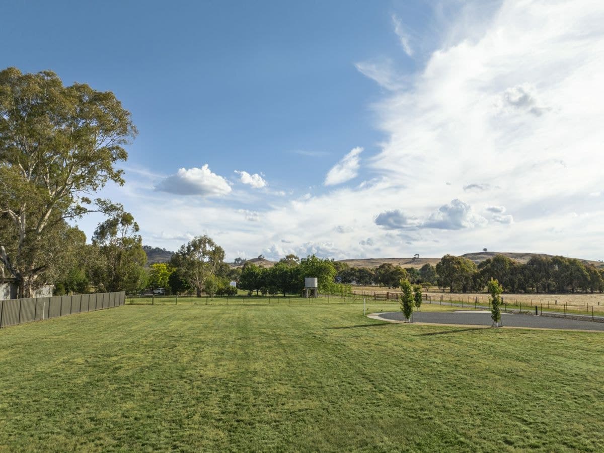 1 Cockatoo Court, MANSFIELD, Mansfield - Thumbnail 5