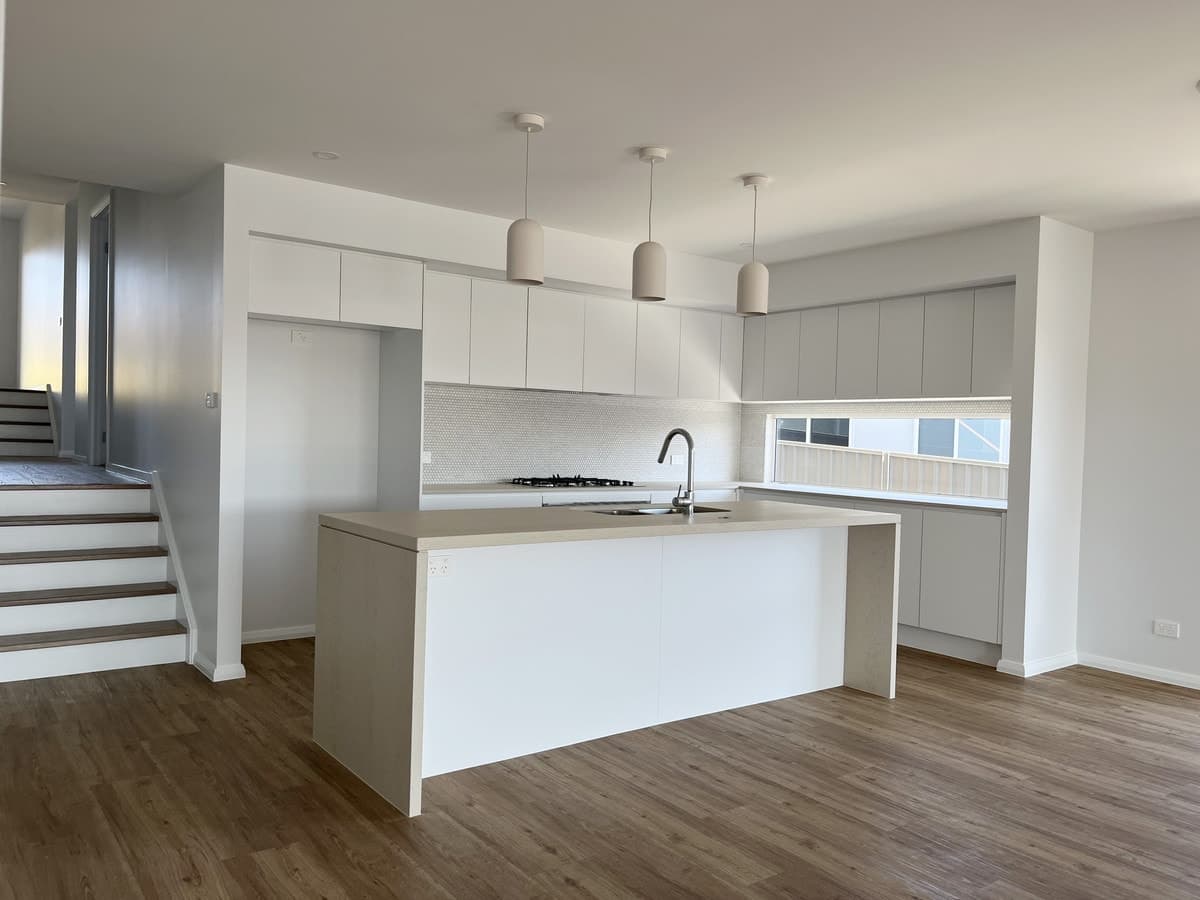 34 Pembroke Avenue, Edgeworth NSW 2285, Edgeworth - Image 1