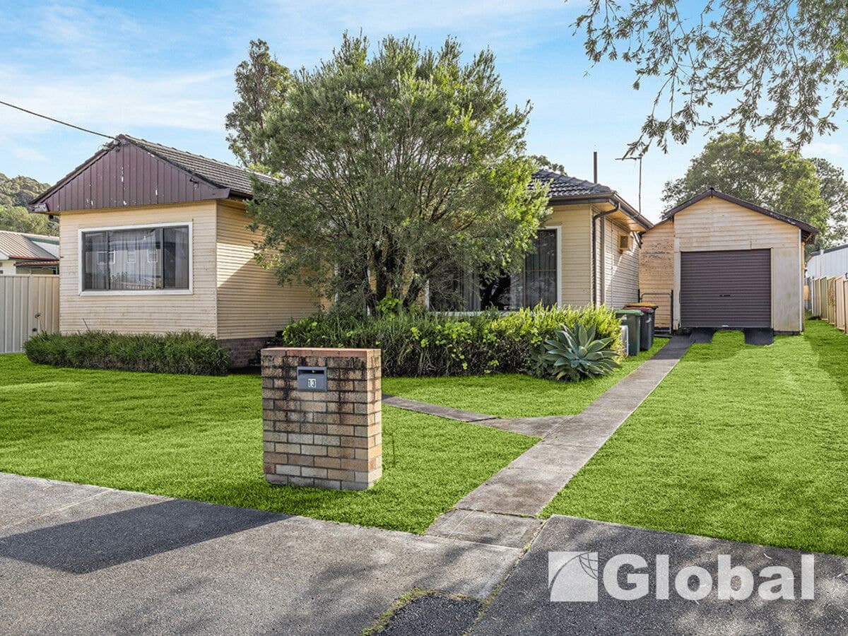 13 Ruswell Avenue, Warners Bay, Warners Bay - Image 1