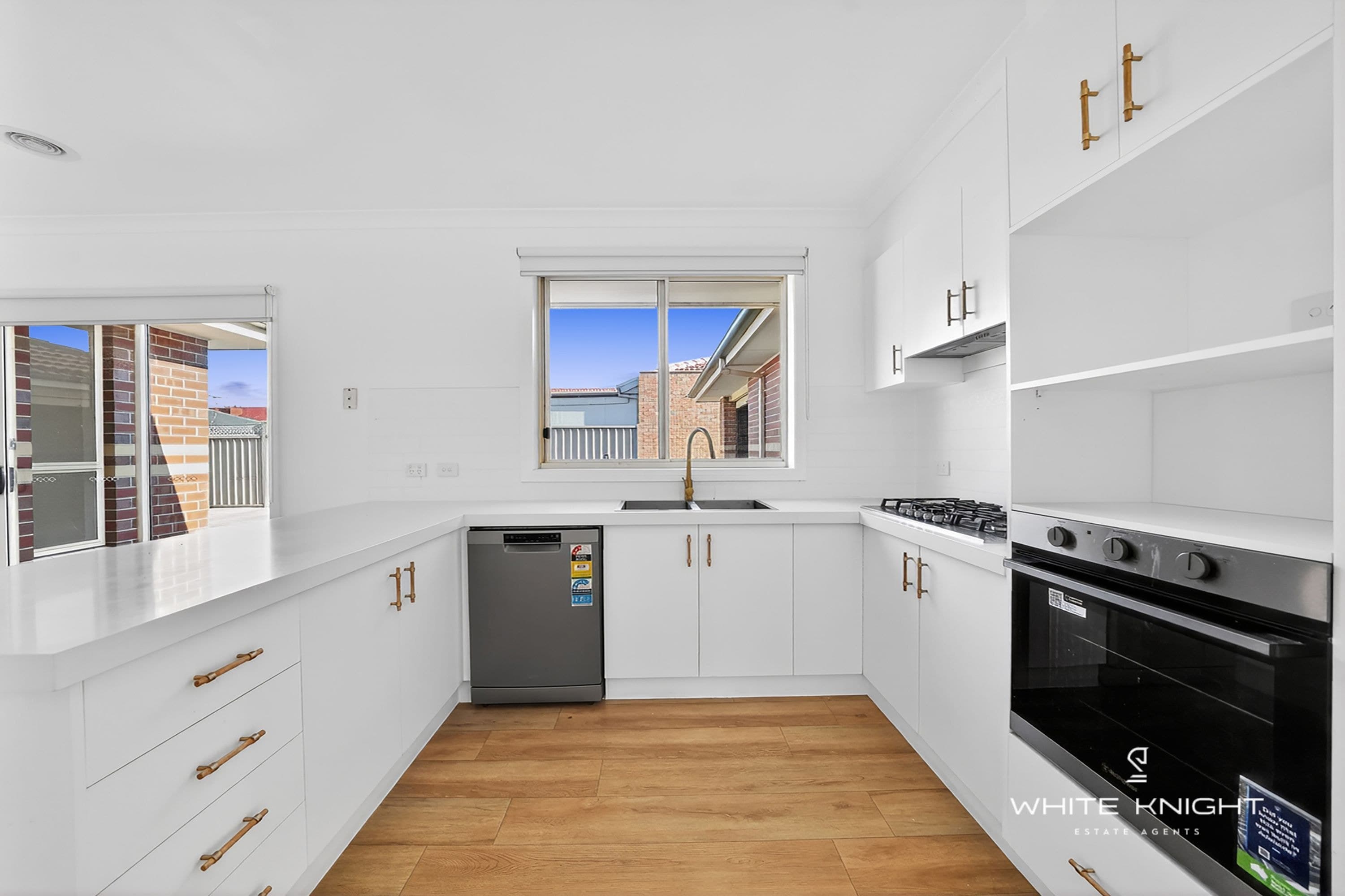 13 Elissa Way, St Albans VIC 3021, St Albans - Thumbnail 8