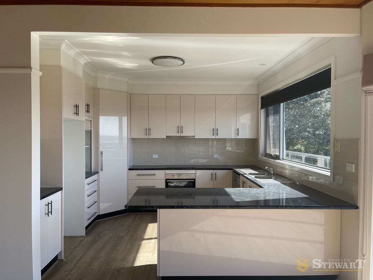 110 Park Lane, Camperdown, VIC, Camperdown - Thumbnail 2