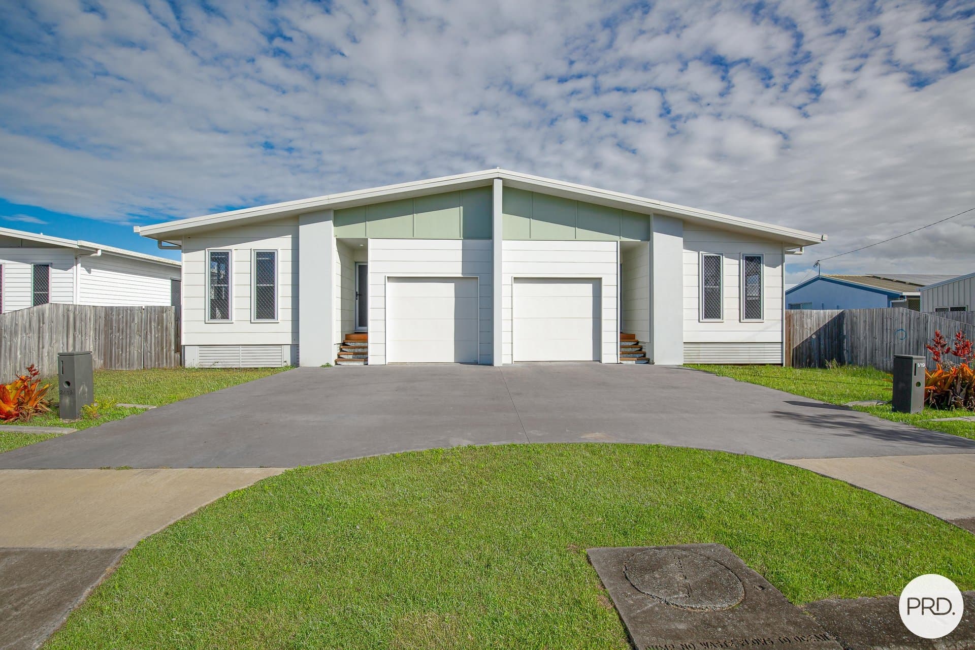 2/19 The Crescent, NORTH MACKAY QLD 4740, North Mackay - Thumbnail 2