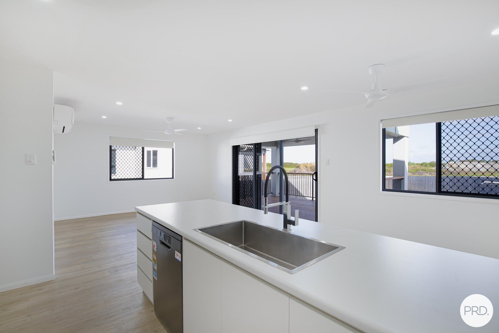 2/19 The Crescent, NORTH MACKAY QLD 4740, North Mackay - Thumbnail 5