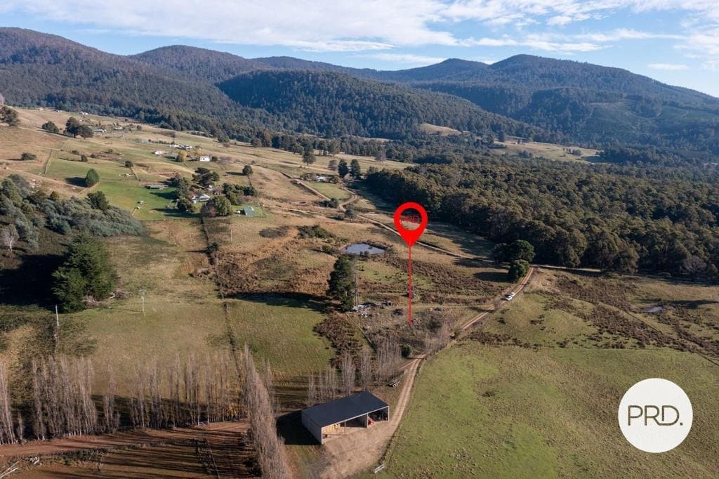 10
                Coopers
                Road
            
            
            
            ellendale
            
            
            TAS,
            7140, Ellendale - Image 1