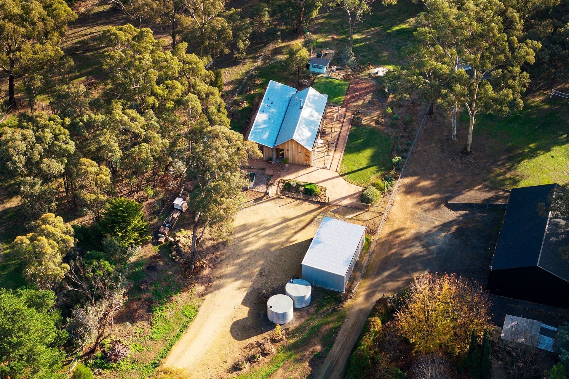 17 Burnett Road, Castlemaine, Castlemaine - Image 1