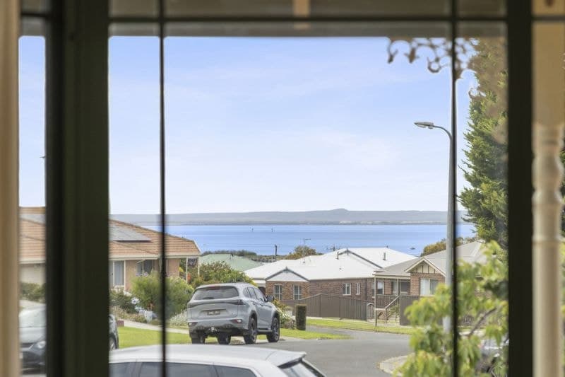 21 Rosslare Court, Portarlington - Thumbnail 3