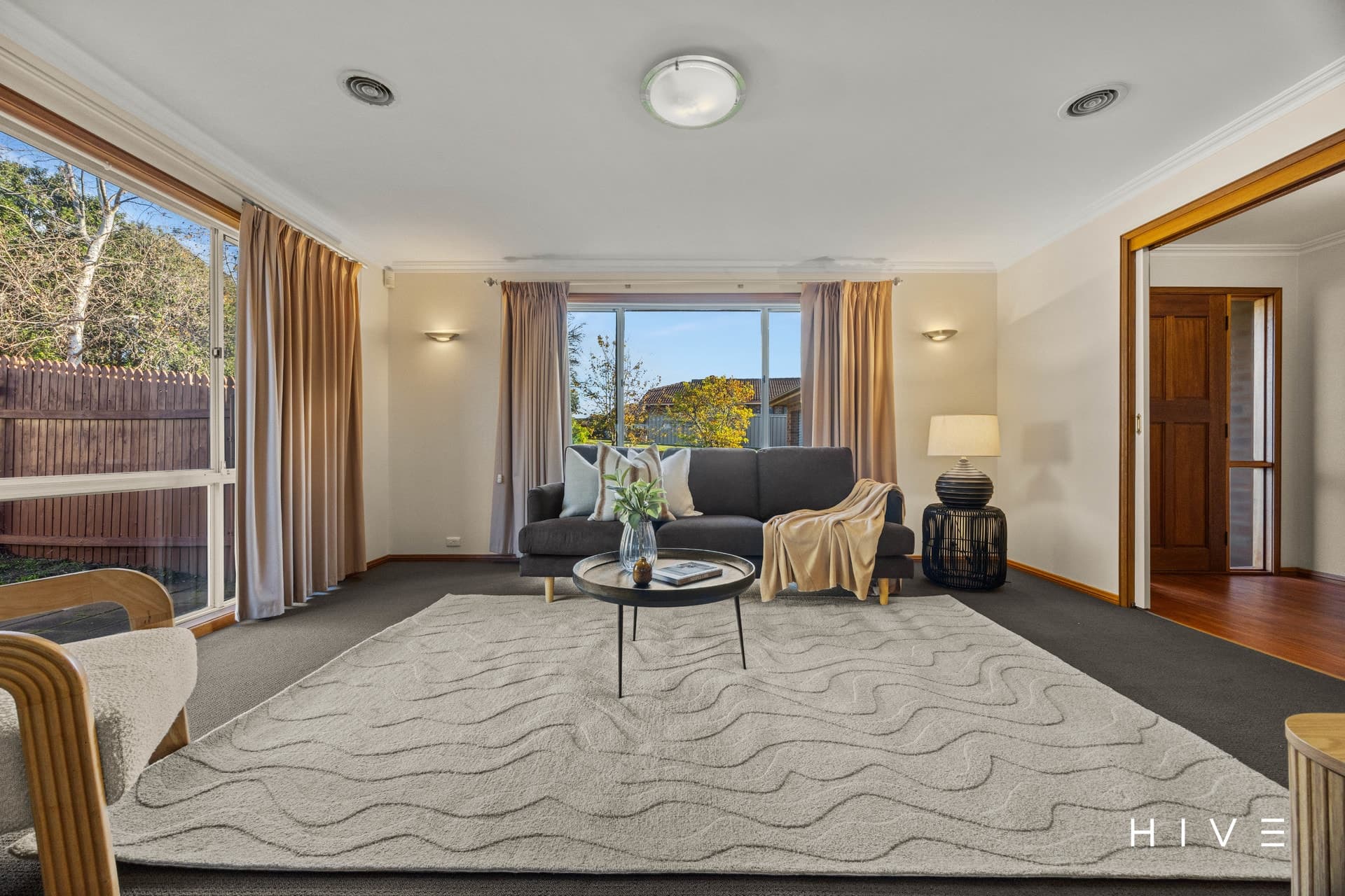 9 Firbank Close, Isabella Plains, Isabella Plains - Thumbnail 4