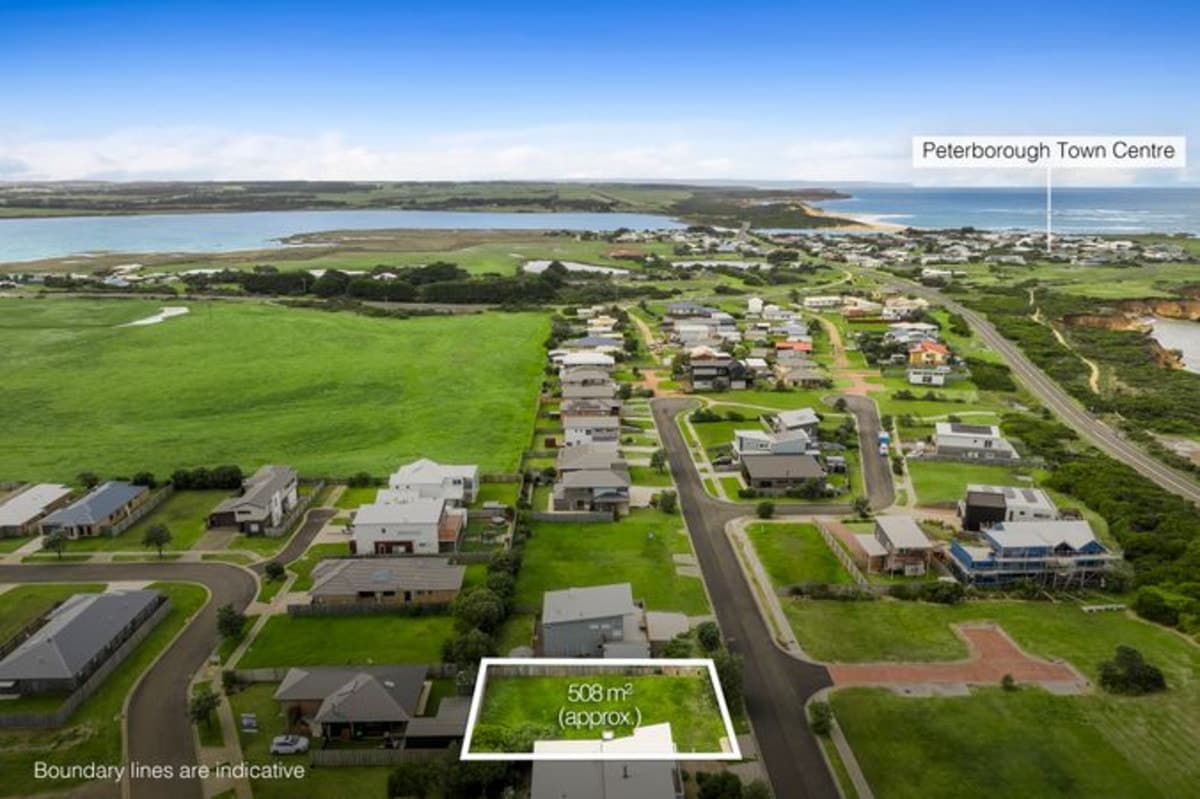 4 Lochard Street, Peterborough, VIC, Peterborough - Thumbnail 6