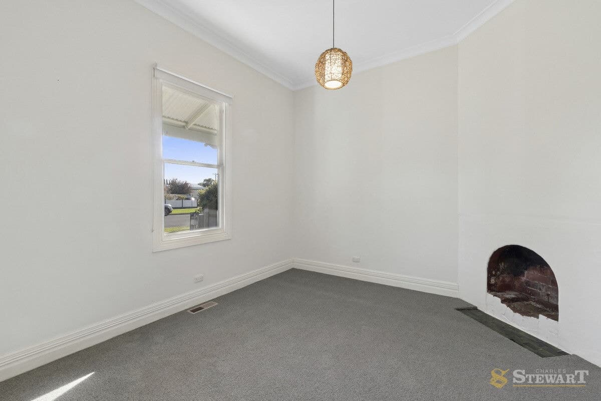 16 McDonald Street, Colac, VIC, Colac - Thumbnail 4