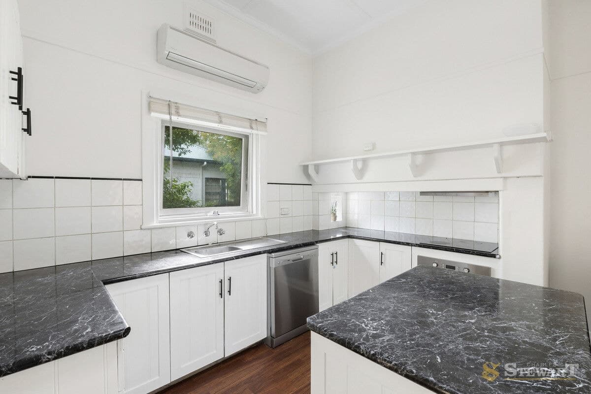 6 Nelson Street, Colac, VIC, Colac - Thumbnail 4