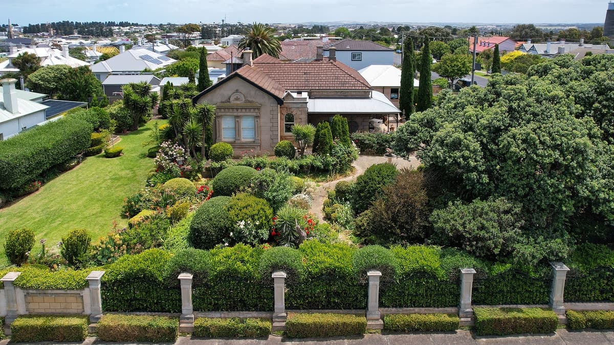 "Booval", 105 Banyan Street, Warrnambool, VIC, Warrnambool - Thumbnail 3