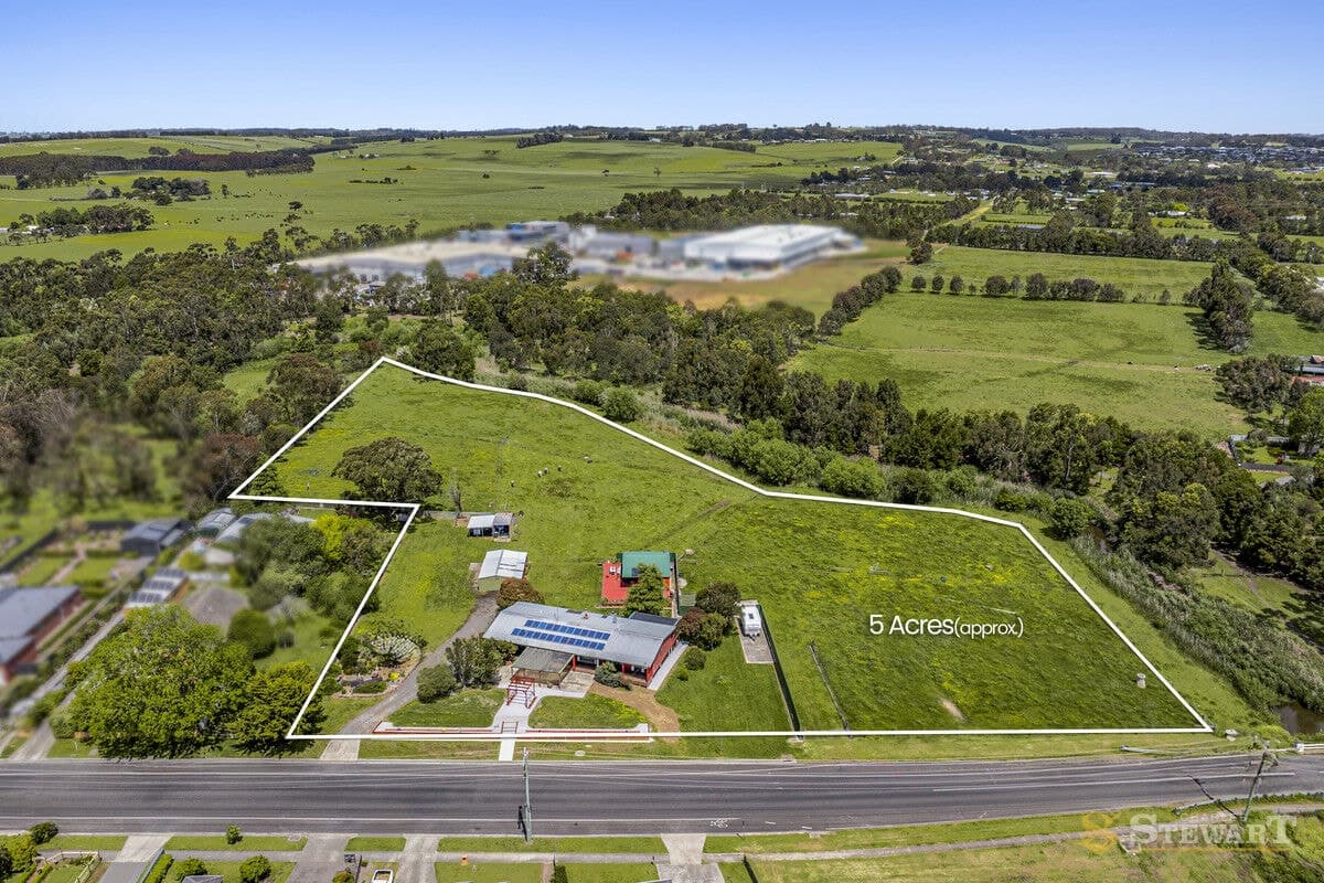 38 Wilson Street, Colac, VIC, Colac - Image 1