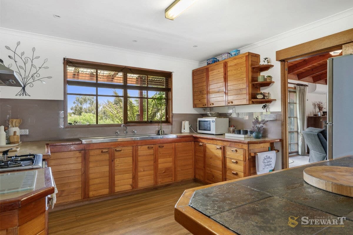 38 Wilson Street, Colac, VIC, Colac - Thumbnail 4