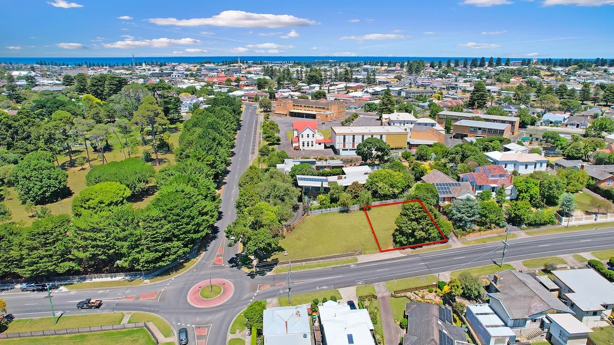 65 Botanic Road, Warrnambool, VIC, Warrnambool - Image 1