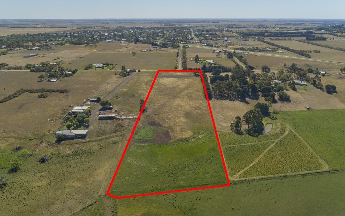 Lot 7 Pound Lane, Mortlake, VIC, Mortlake - Thumbnail 2