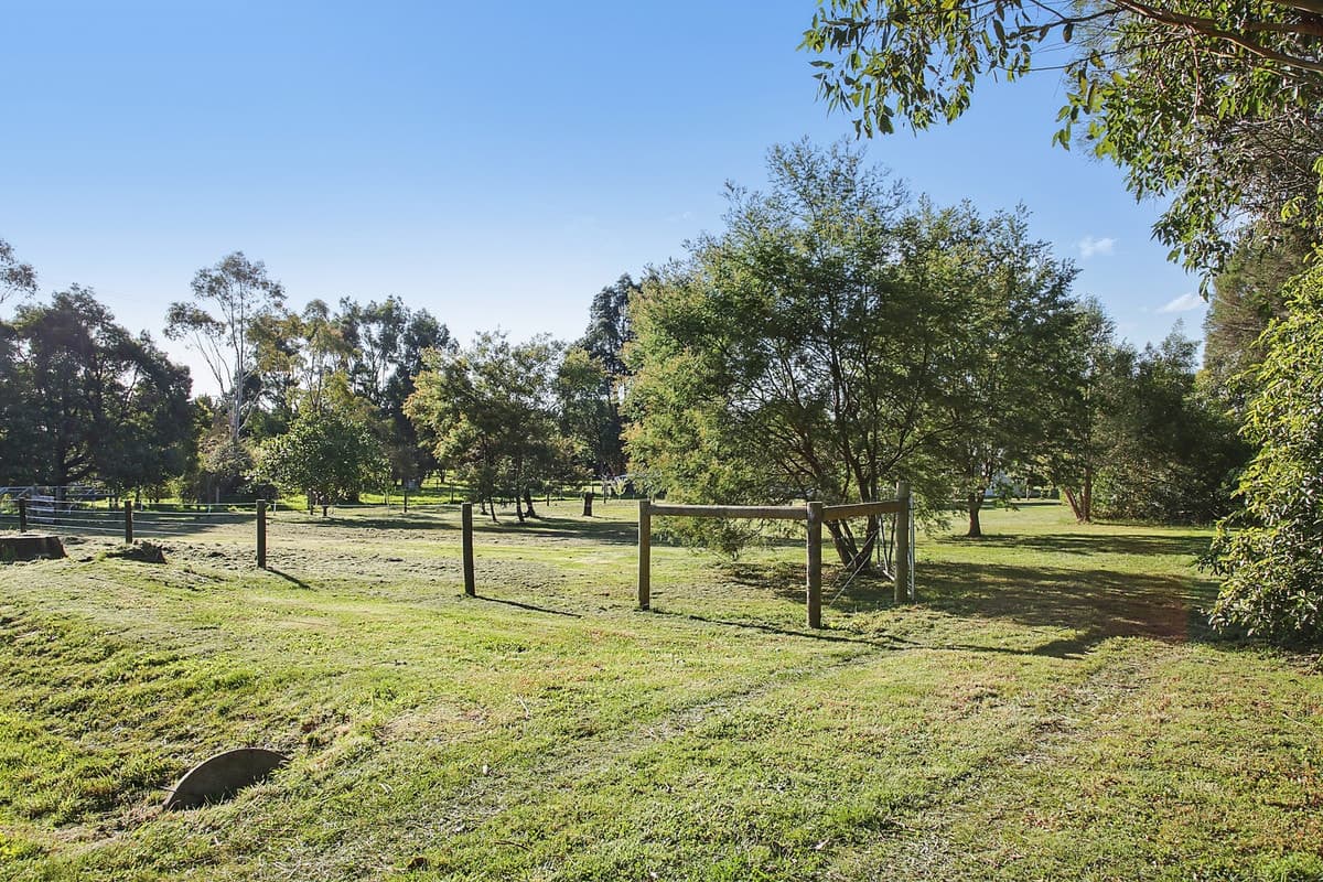 32 Wallaces Road, Barwon Downs, VIC, Barwon Downs - Thumbnail 2
