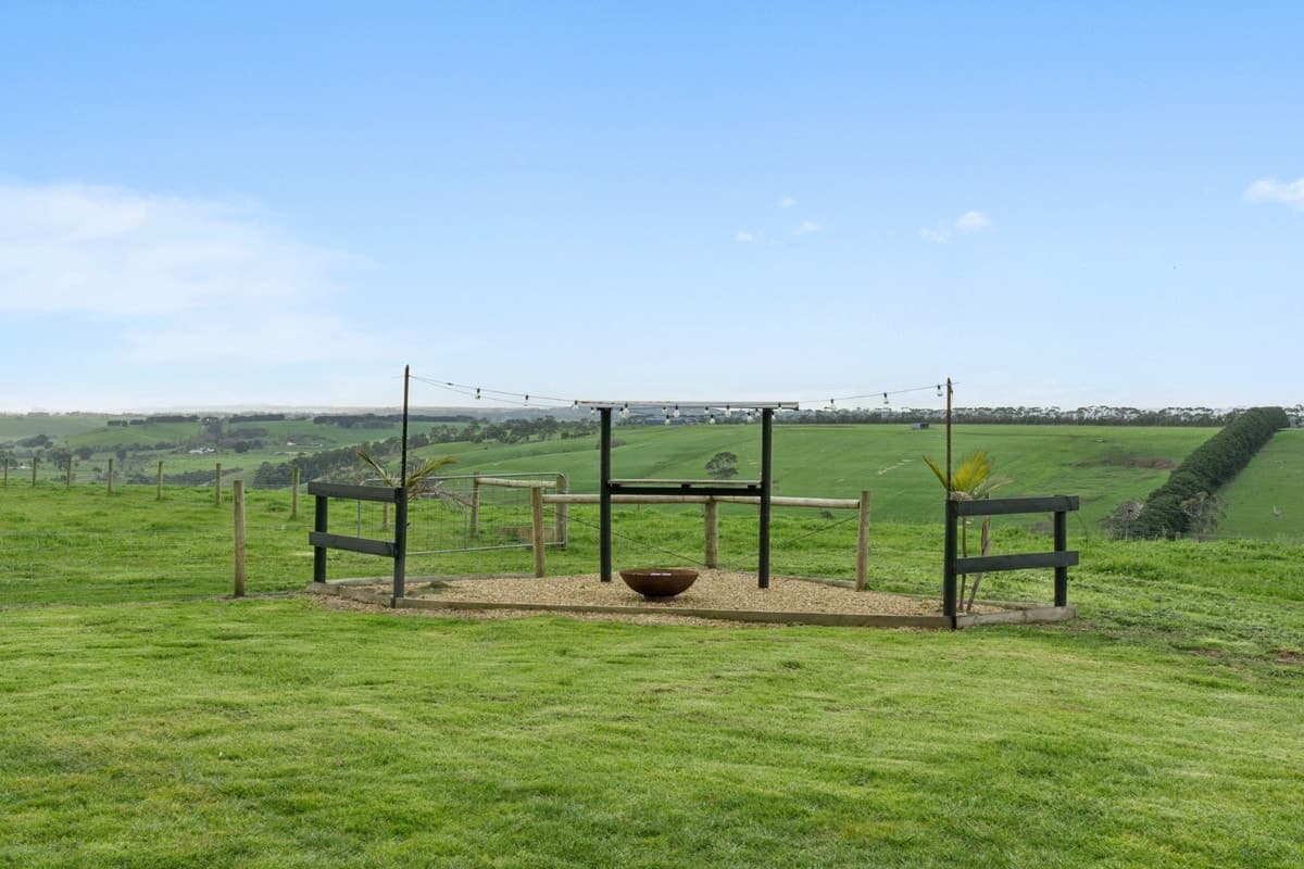 725 Lavers Hill - Cobden Road, Jancourt East, VIC, Jancourt East - Thumbnail 2