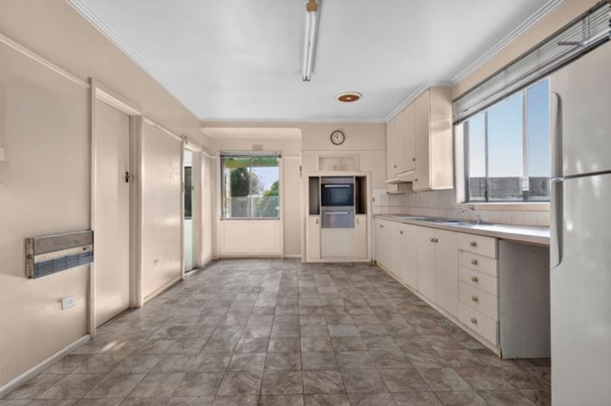 359 Bucks Road, Simpson, VIC, Simpson - Thumbnail 7