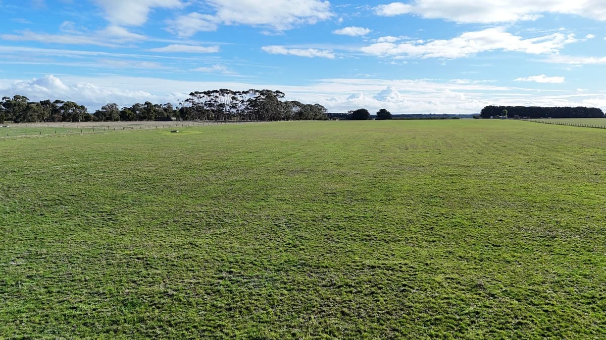 1/1075 Larpent Road, Larpent, VIC, Larpent - Thumbnail 3