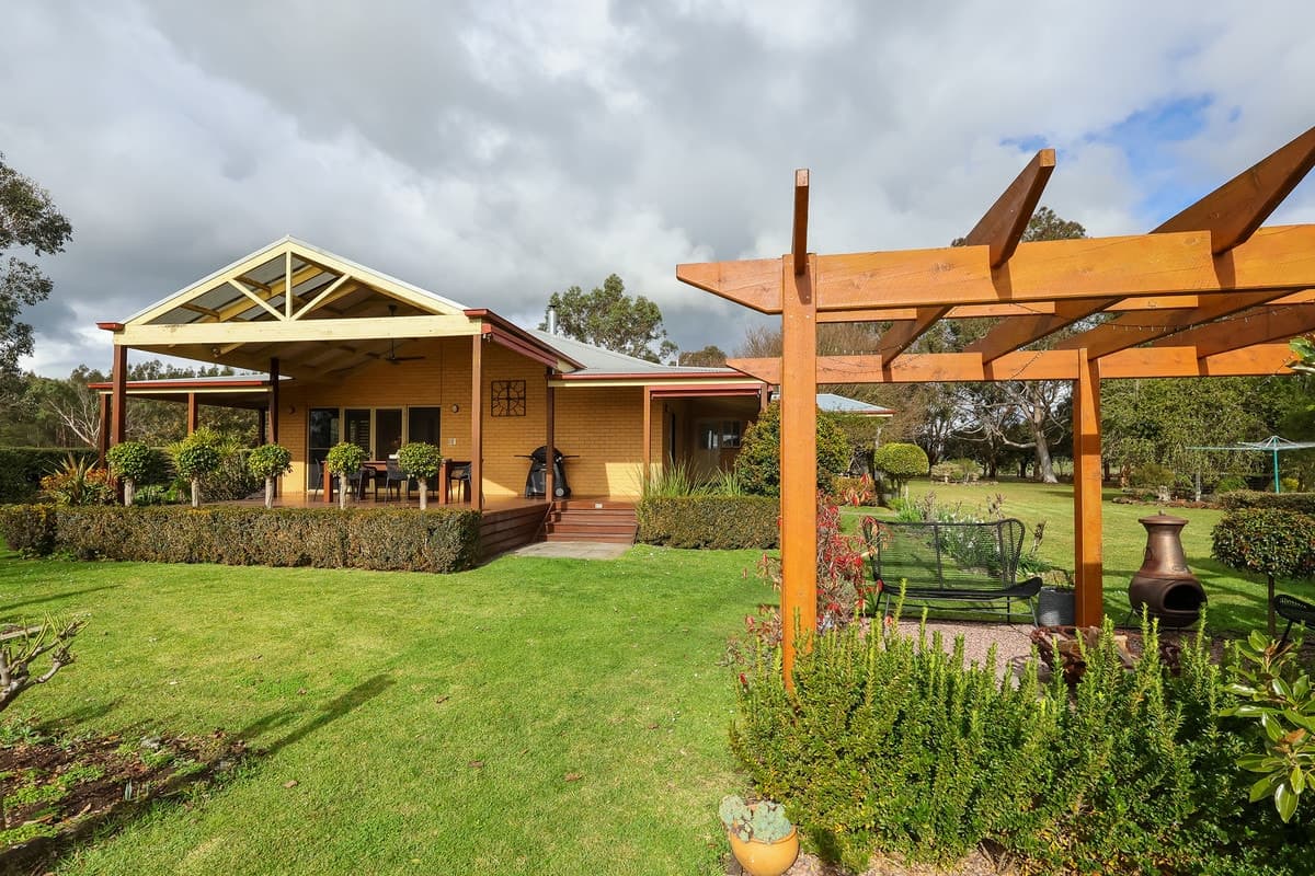 394 Macarthur Myamyn Road, Macarthur, VIC, Macarthur - Thumbnail 2