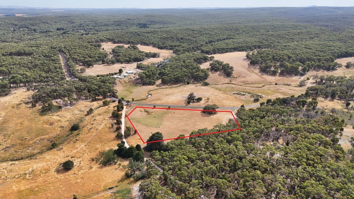 21B - E\PP2388 Staffordshire reef Road, Newtown, VIC, Newtown - Thumbnail 8