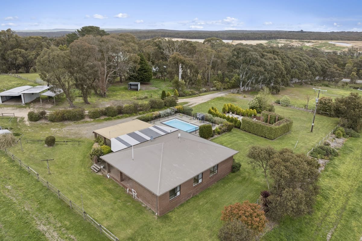 1349 Glenelg Highway, Smythesdale, VIC, Smythesdale - Thumbnail 4