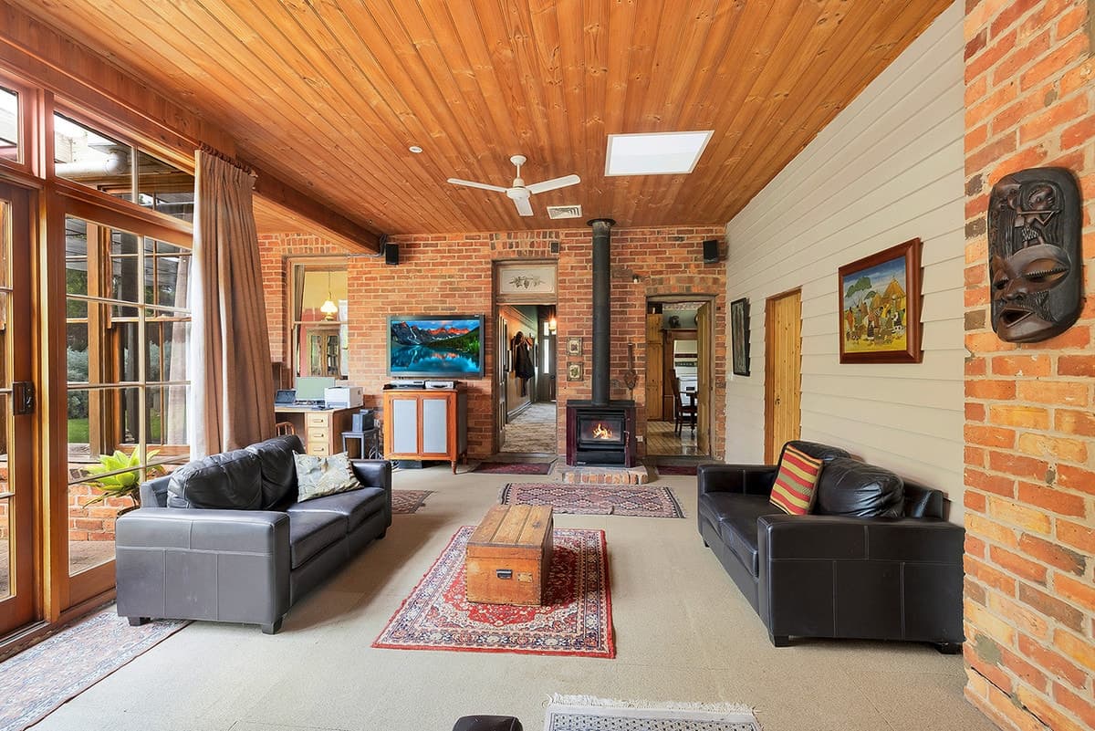 271 Pierrepoint Road, Hamilton, VIC, Hamilton - Thumbnail 8