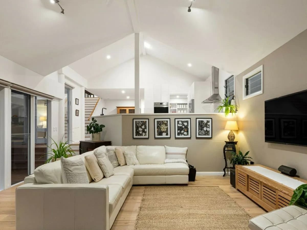 166 Crescent Road, NEWPORT, Newport - Thumbnail 7