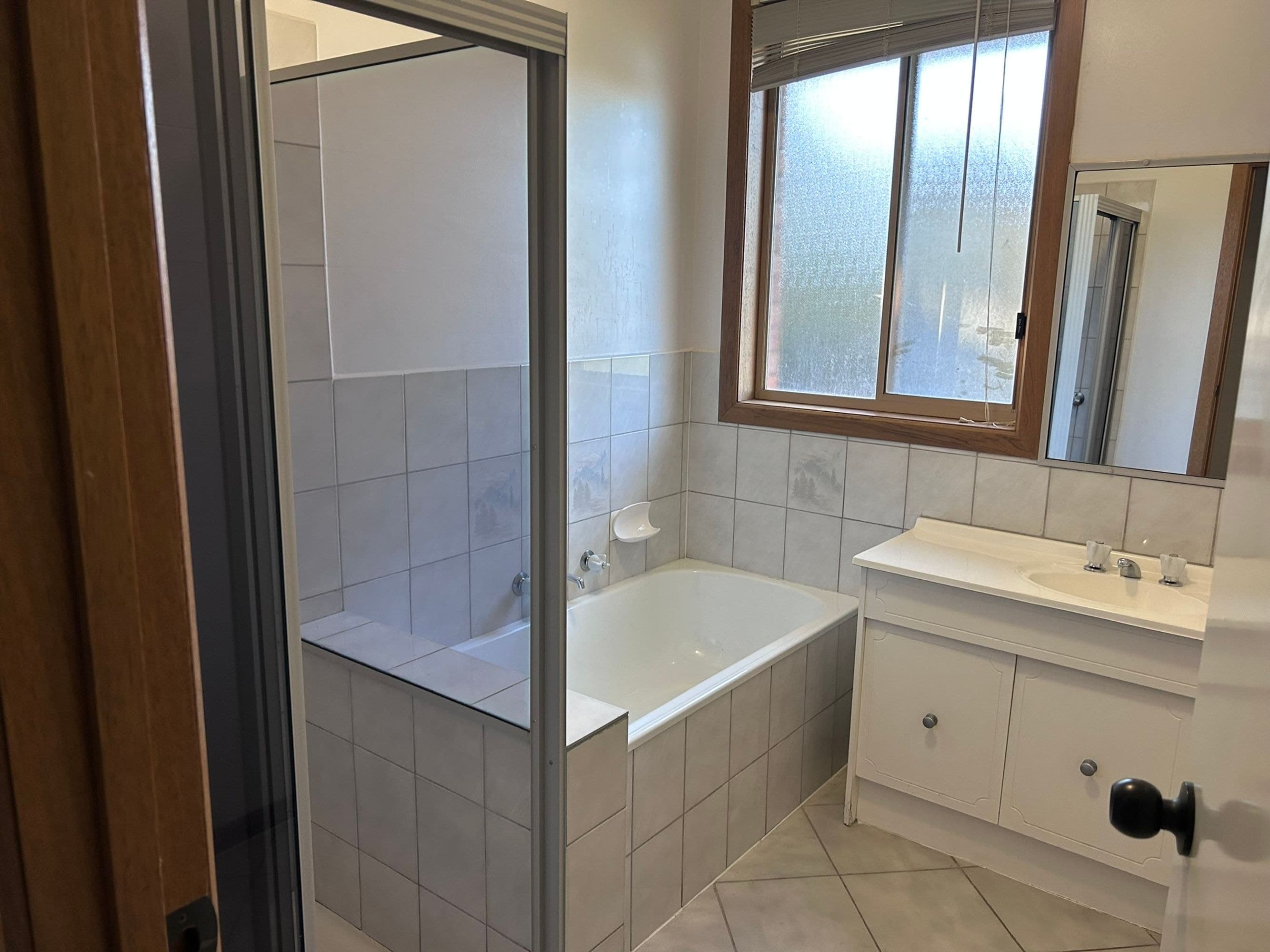 12 PROTEA COURT, Hoppers Crossing - Thumbnail 8