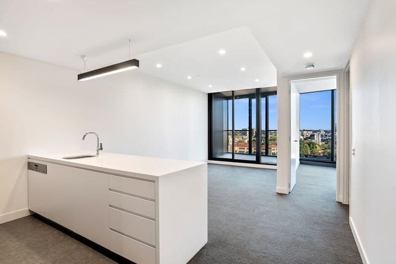 Unit 1020/555 St Kilda  Road, Melbourne - Image 1