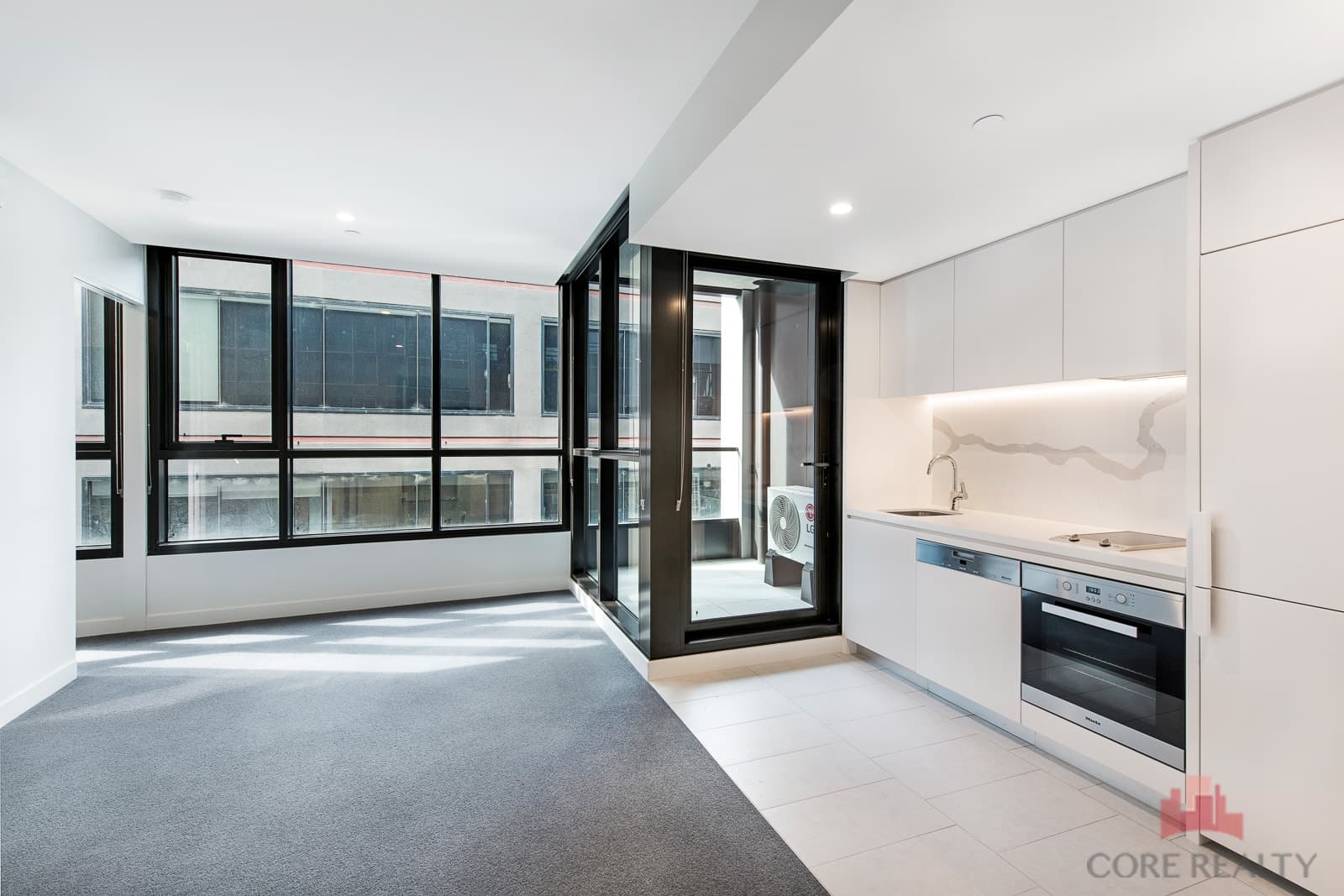 Unit 604/555 St Kilda  Road, Melbourne - Image 1
