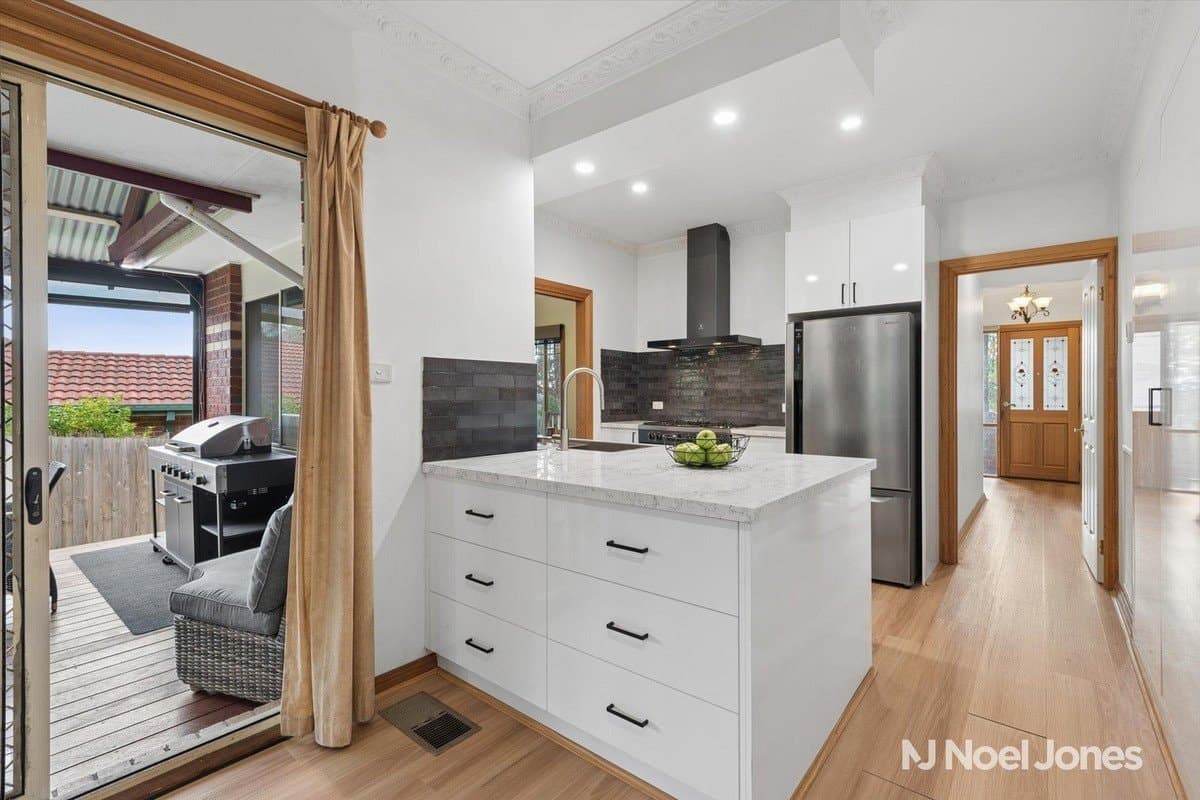 11 Panorama Rise, Lilydale - Thumbnail 2