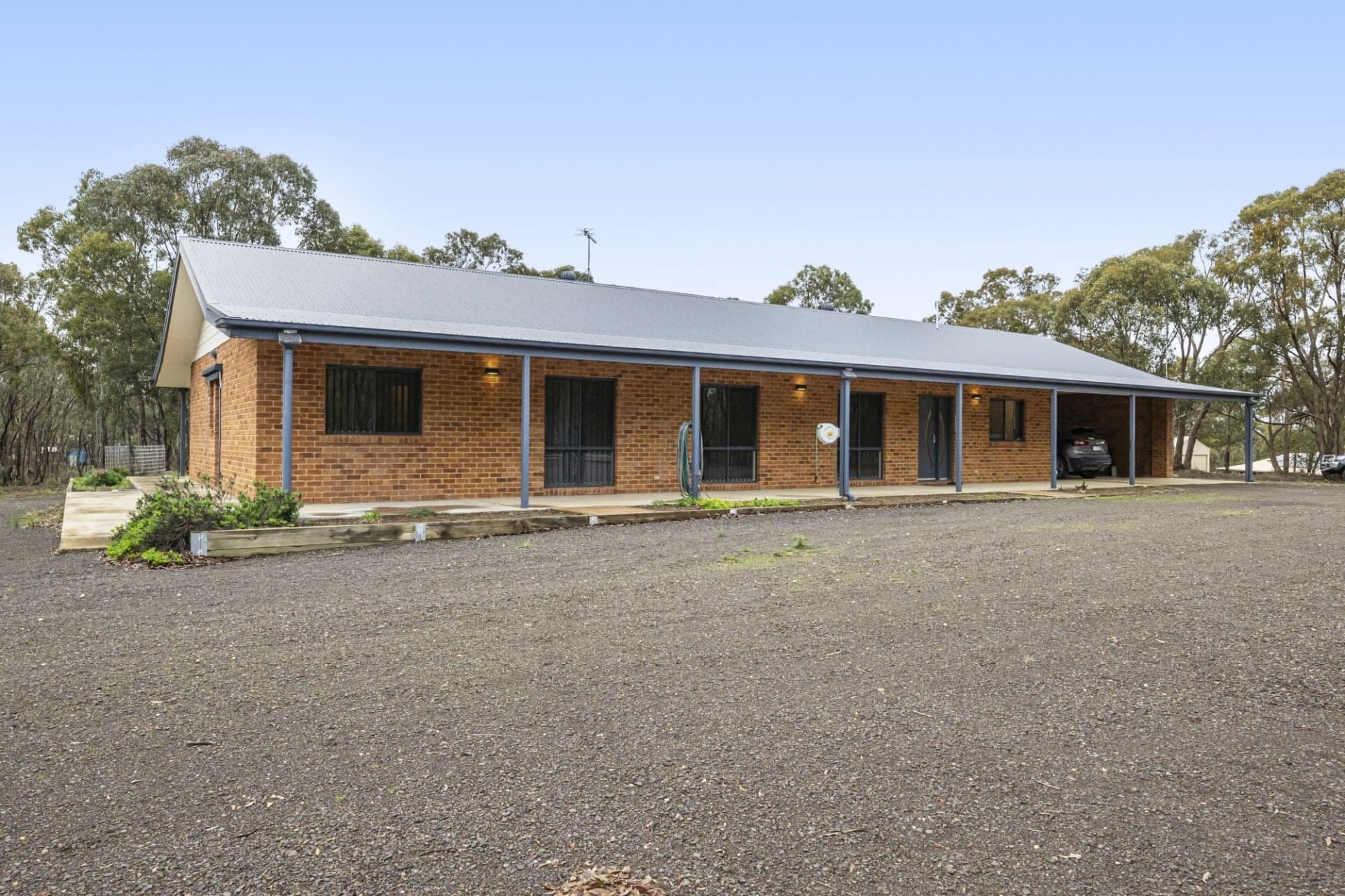 17 Calder Crt, (moonlight Flat), Maryborough, Maryborough - Thumbnail 2
