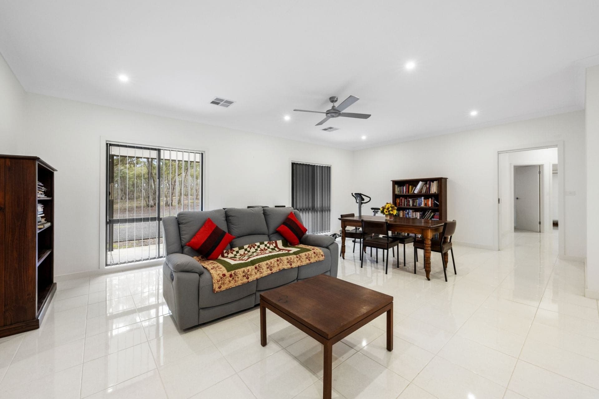 17 Calder Crt, (moonlight Flat), Maryborough, Maryborough - Thumbnail 8