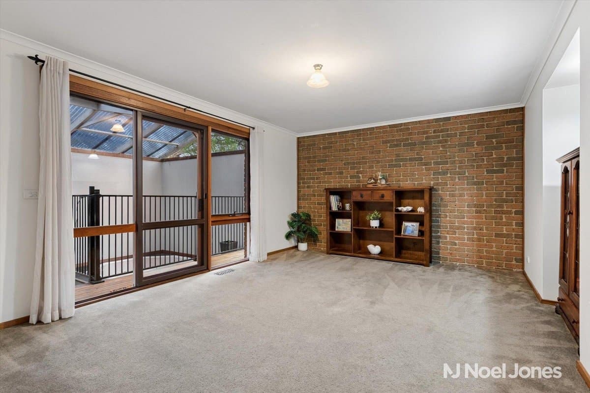 8 Senar Street, KILSYTH, Kilsyth - Thumbnail 6