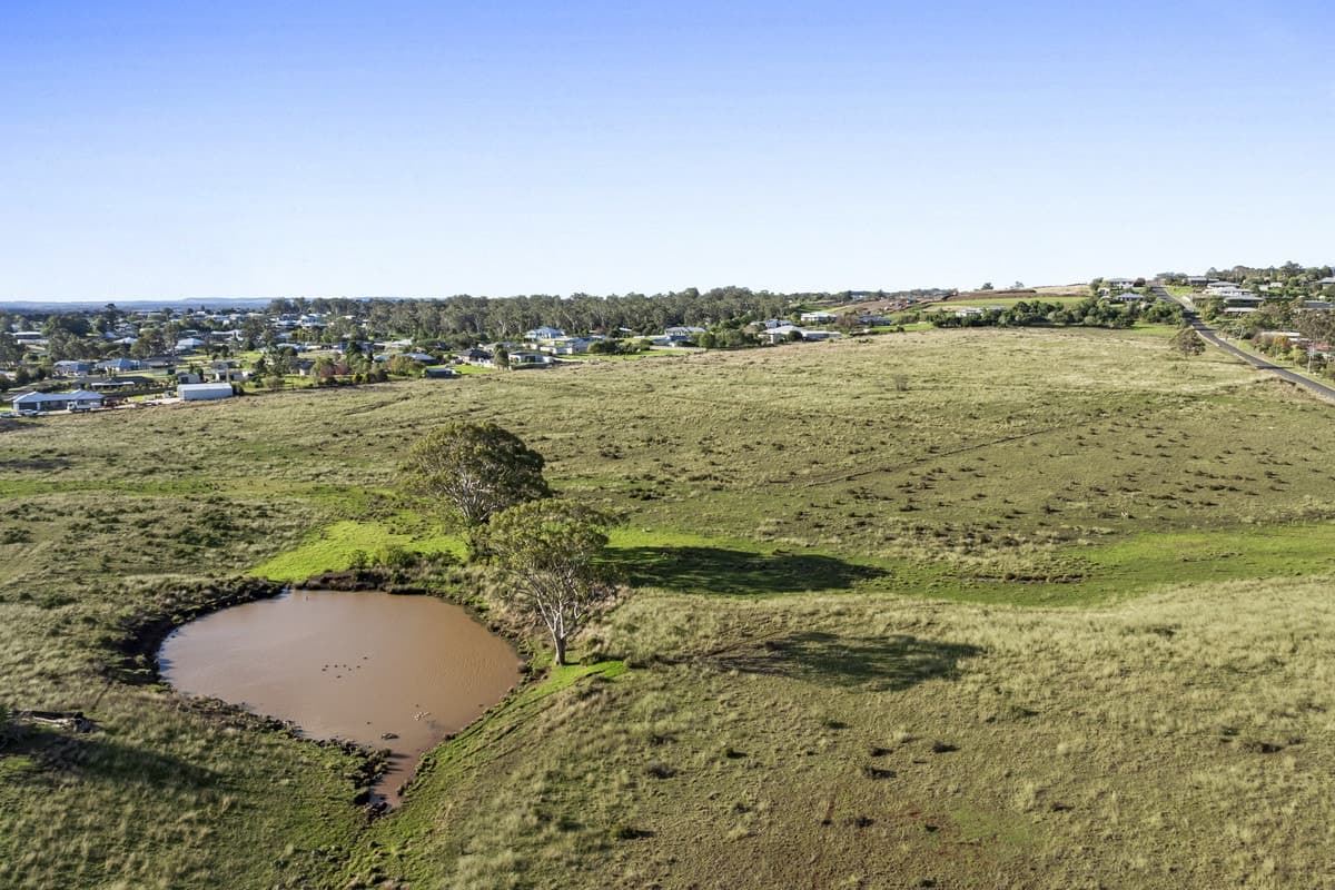 23 Cawdor Drive, Cawdor QLD 4352, Cawdor - Thumbnail 3