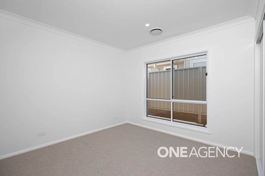 1/16 LAWRENCE Avenue, Gobbagombalin, Gobbagombalin - Thumbnail 8