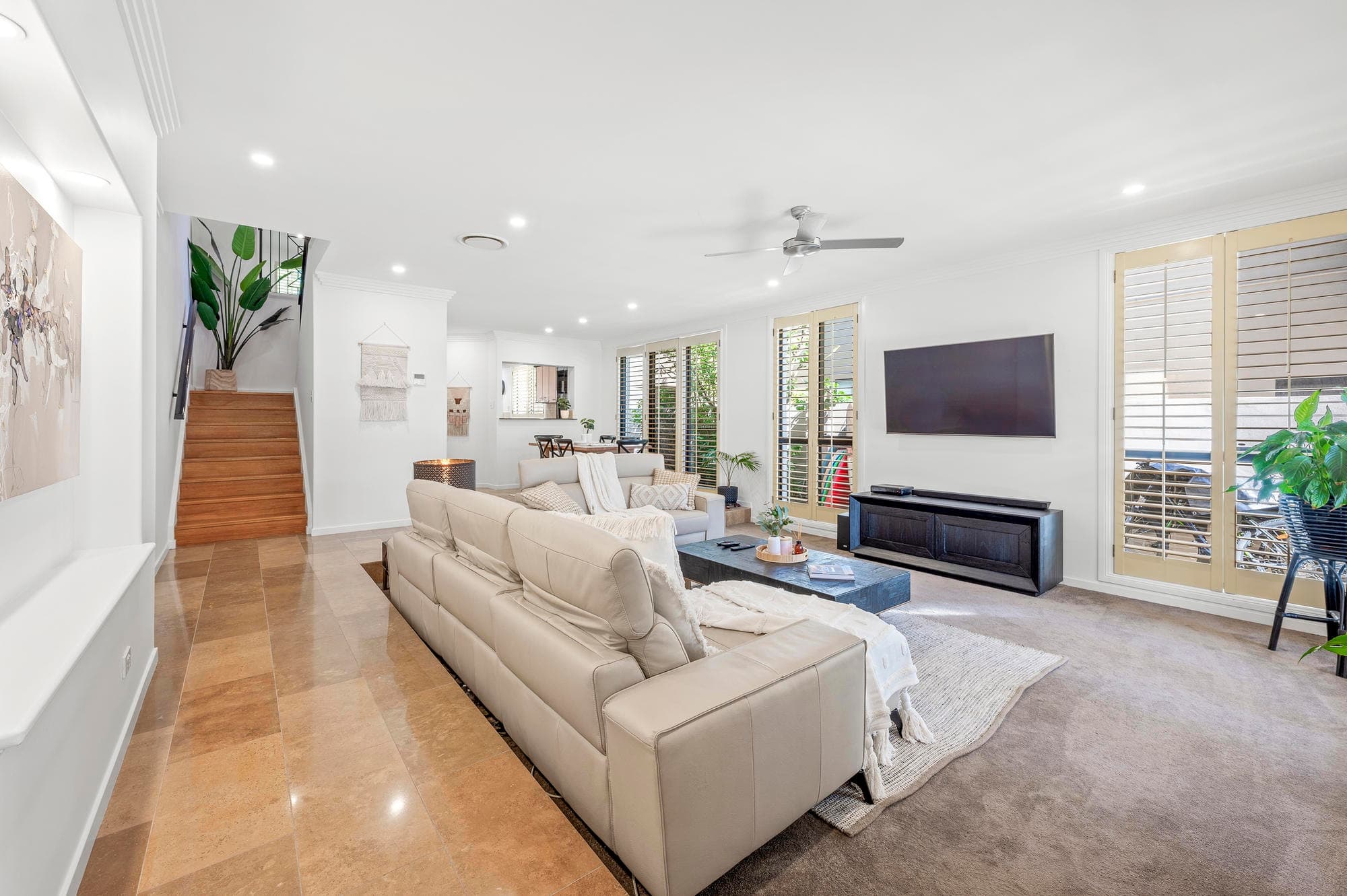 2/46 Cronin Avenue, Main Beach, QLD 4217, Main Beach - Thumbnail 3