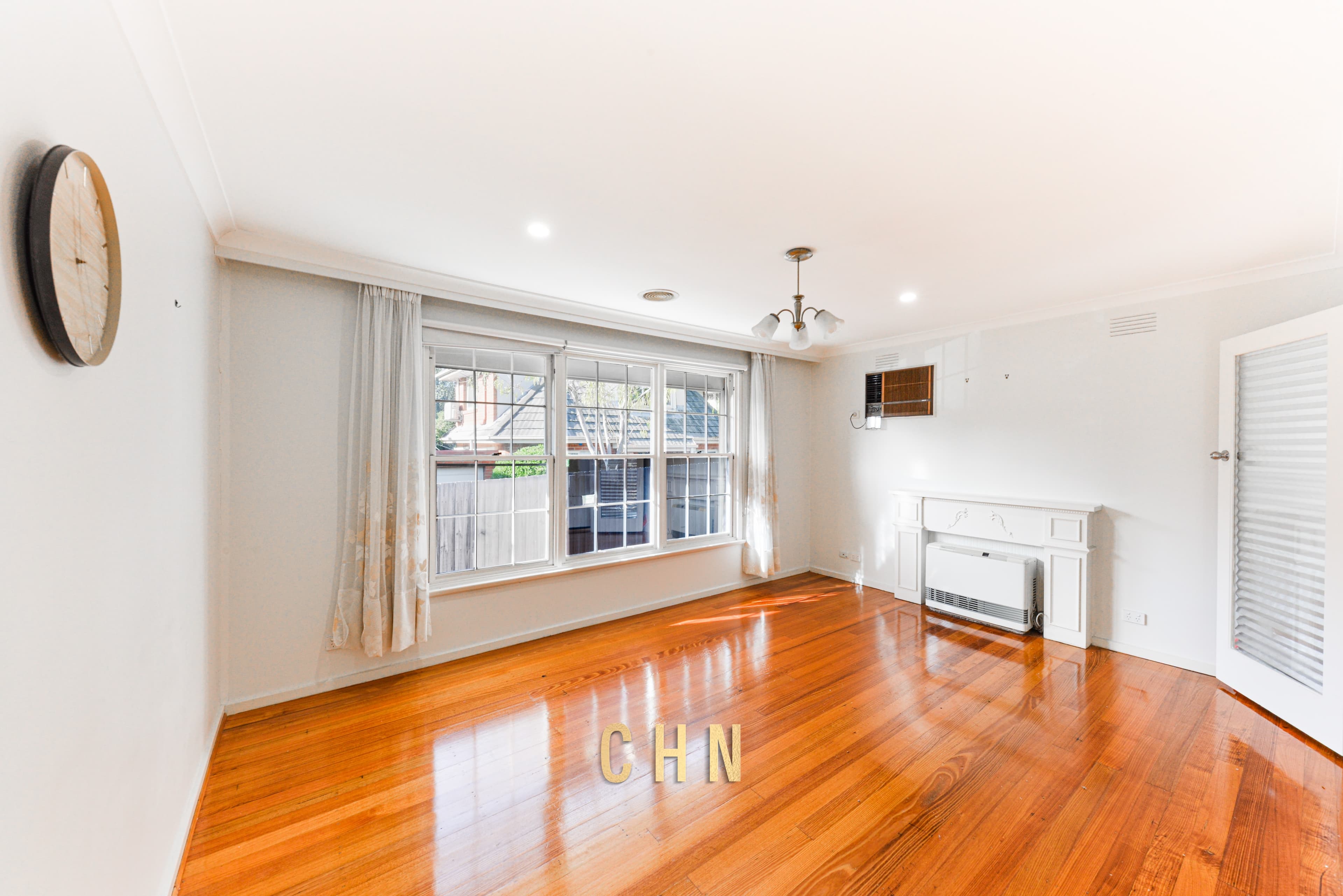 2/11 Brougham Street, Box Hill - Thumbnail 2