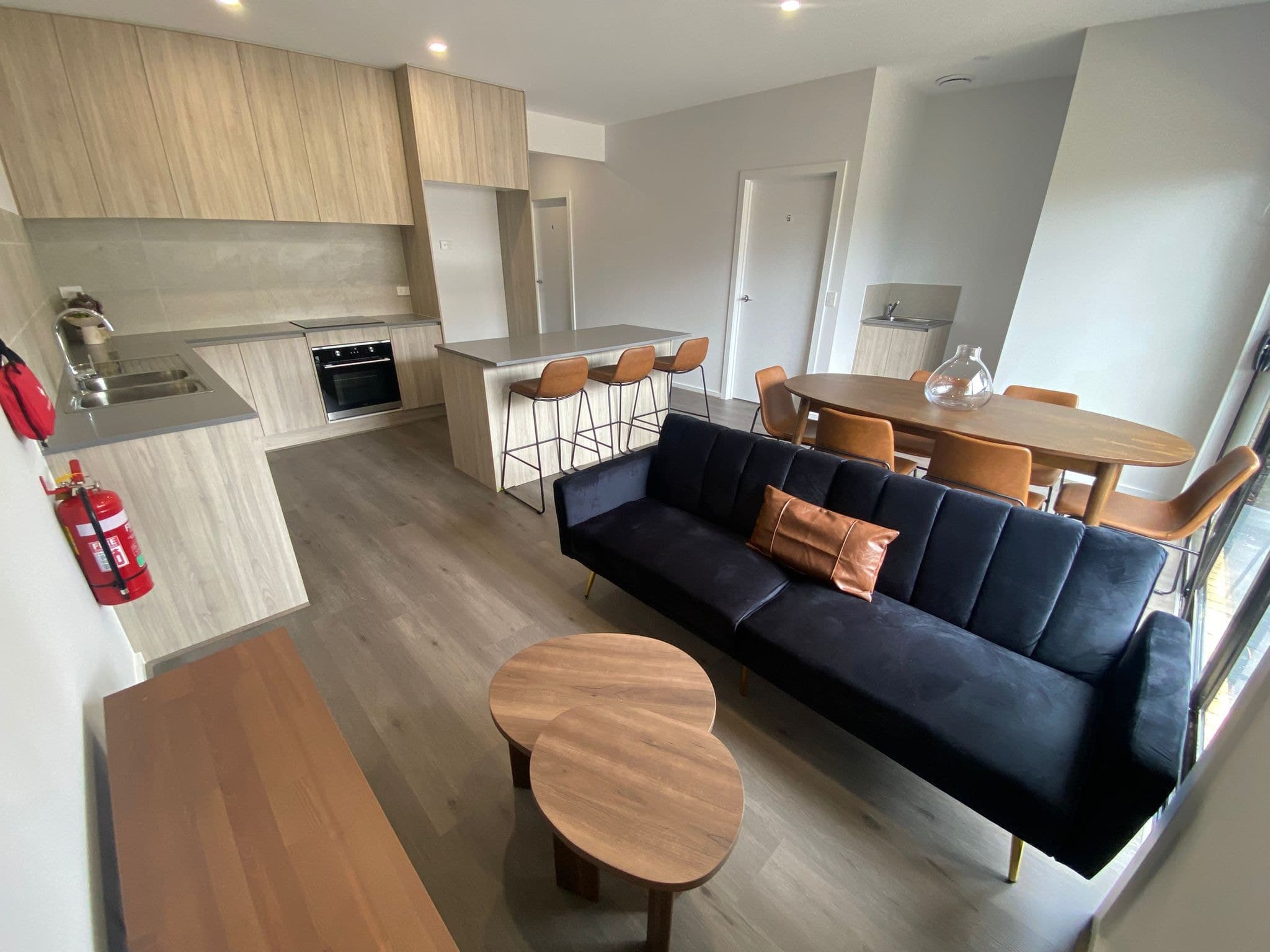Room 9/8 Deborah Street, Werribee - Thumbnail 2
