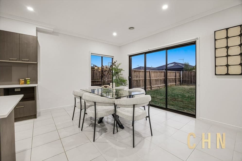 55 Pennsylvania Crescent, Point Cook - Thumbnail 6