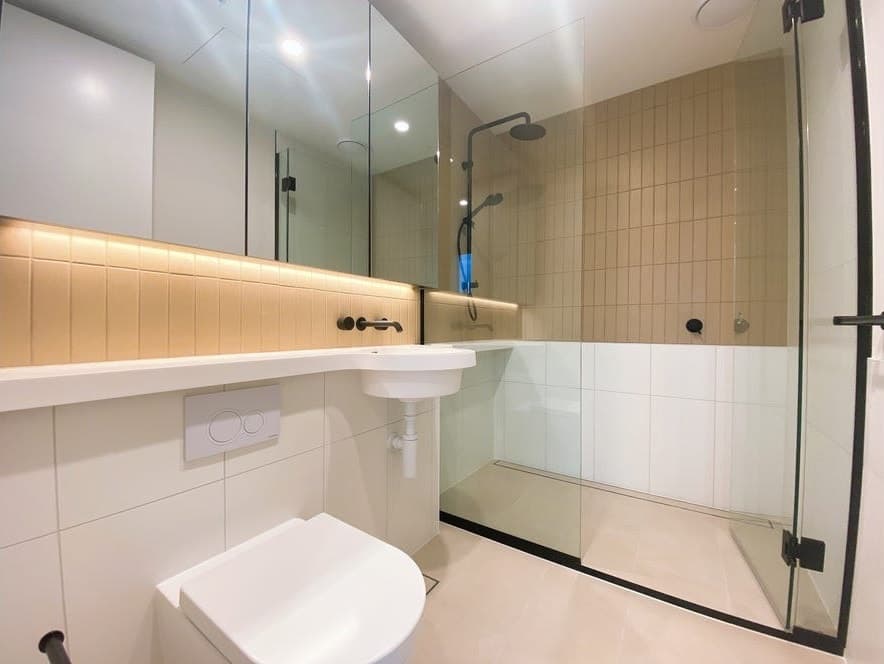 4307/138 Spencer Street, Melbourne - Thumbnail 8