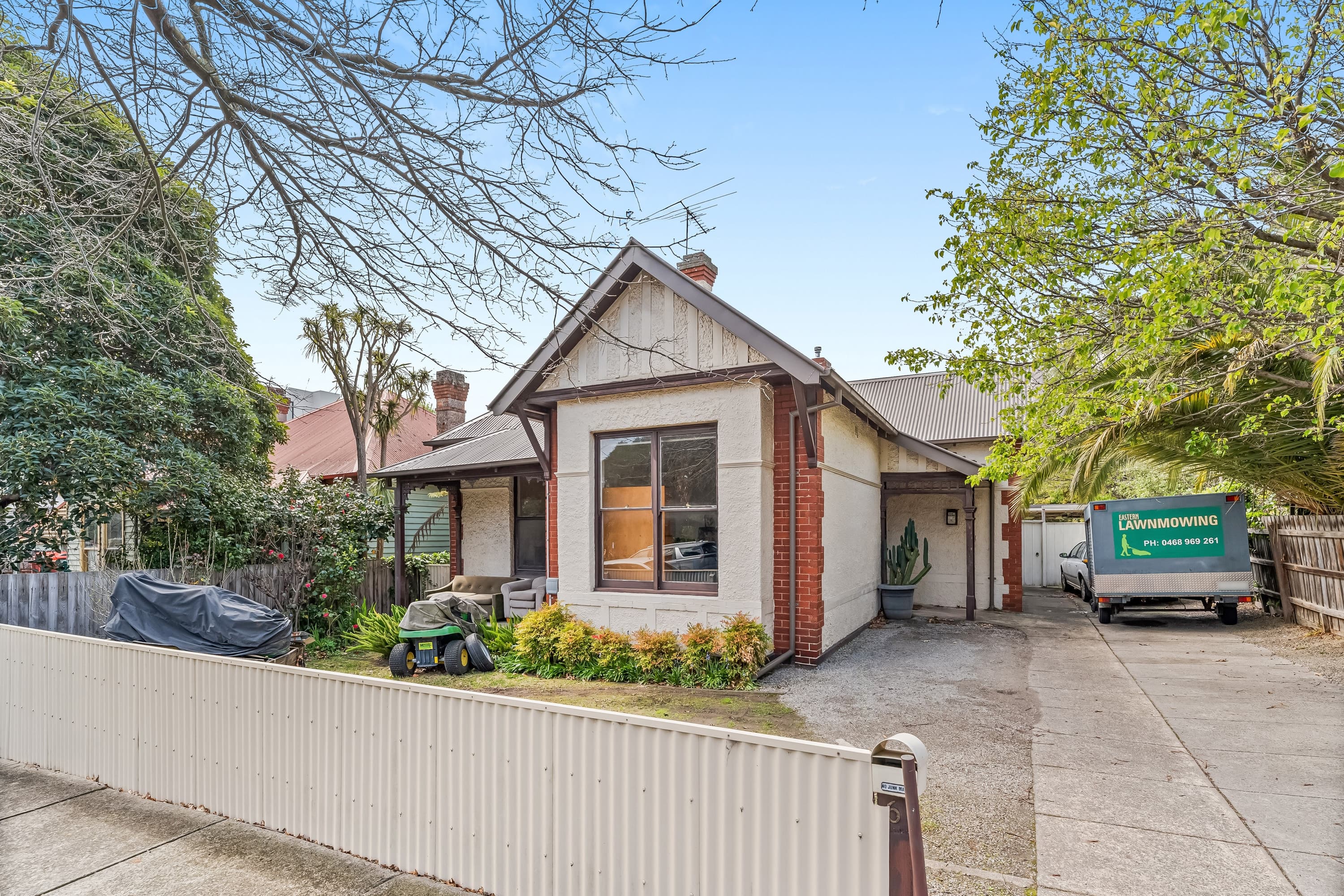 6 Court Street, Box Hill - Image 1