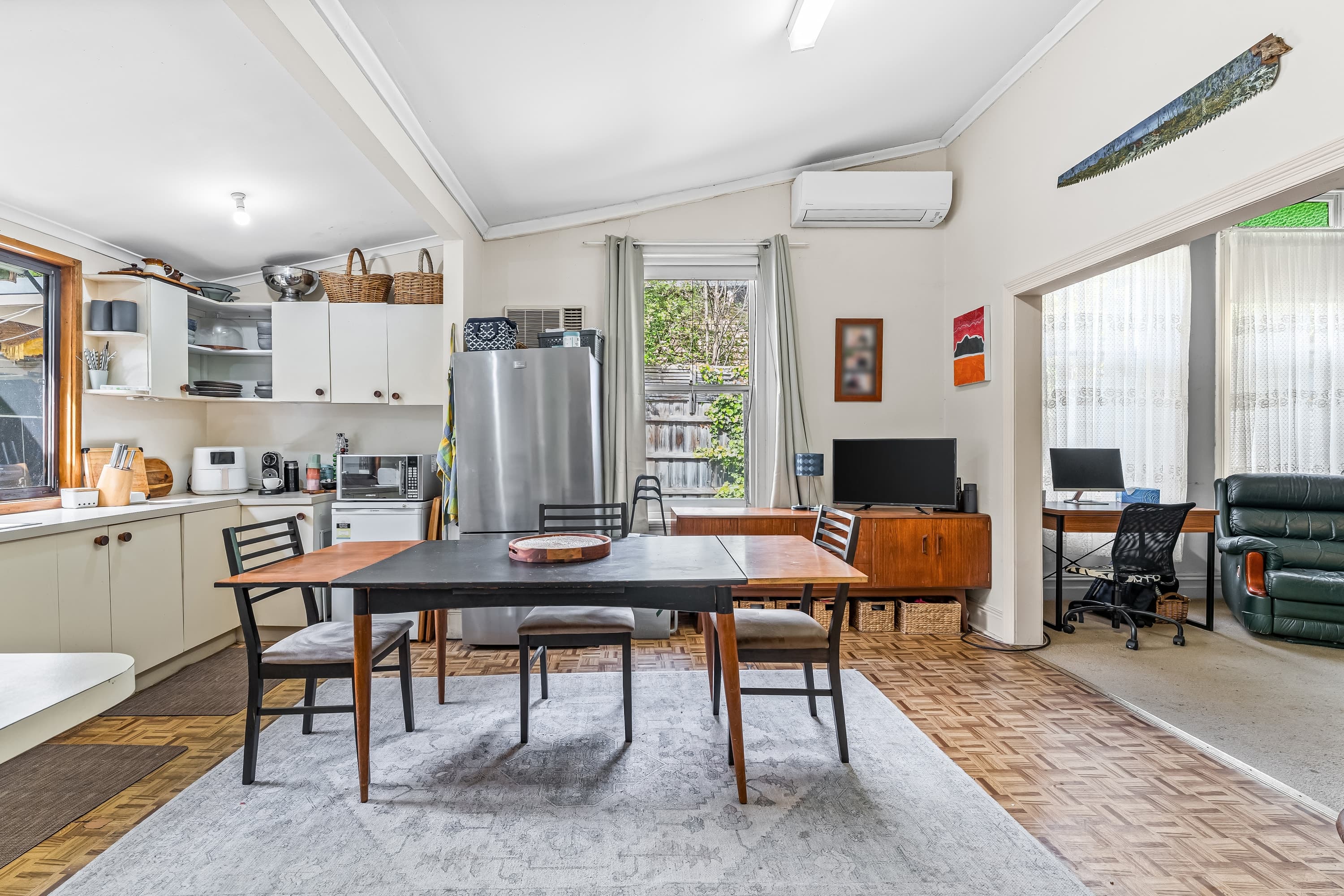 6 Court Street, Box Hill - Thumbnail 5