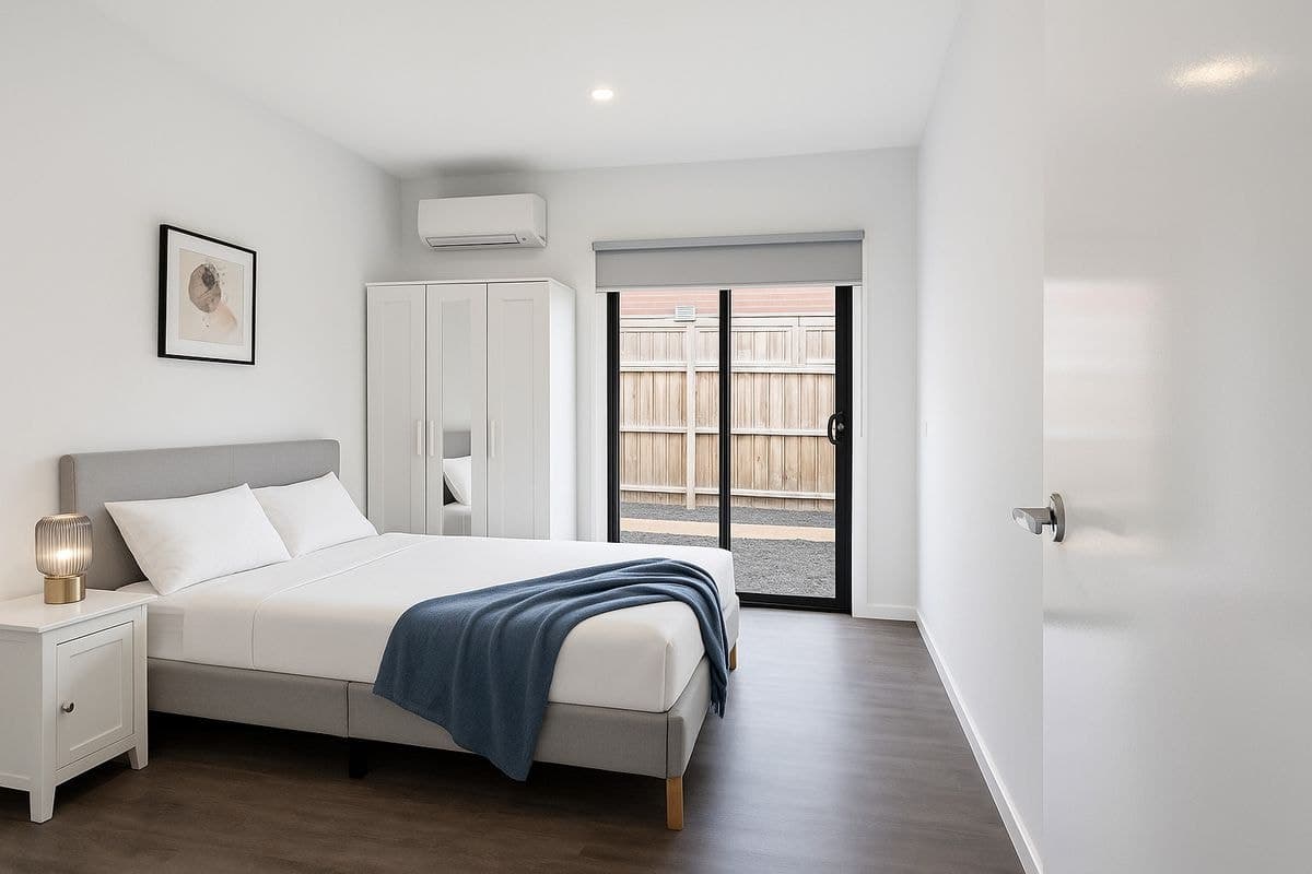 Room 4/8 Deborah Street, Werribee - Thumbnail 5