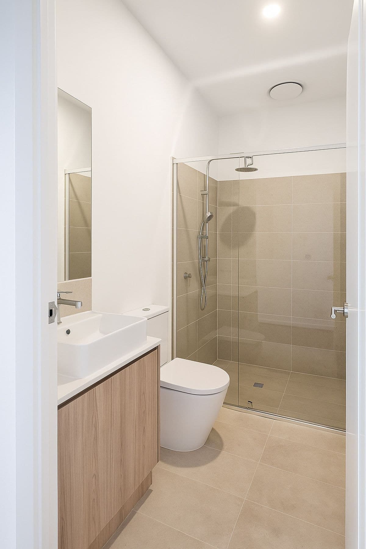 Room 4/8 Deborah Street, Werribee - Thumbnail 8