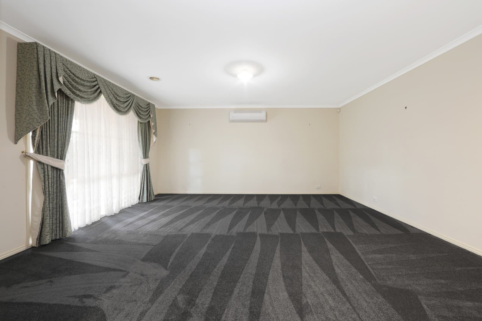 5 Halsbury Drive, Rowville, VIC 3178, Rowville - Thumbnail 6